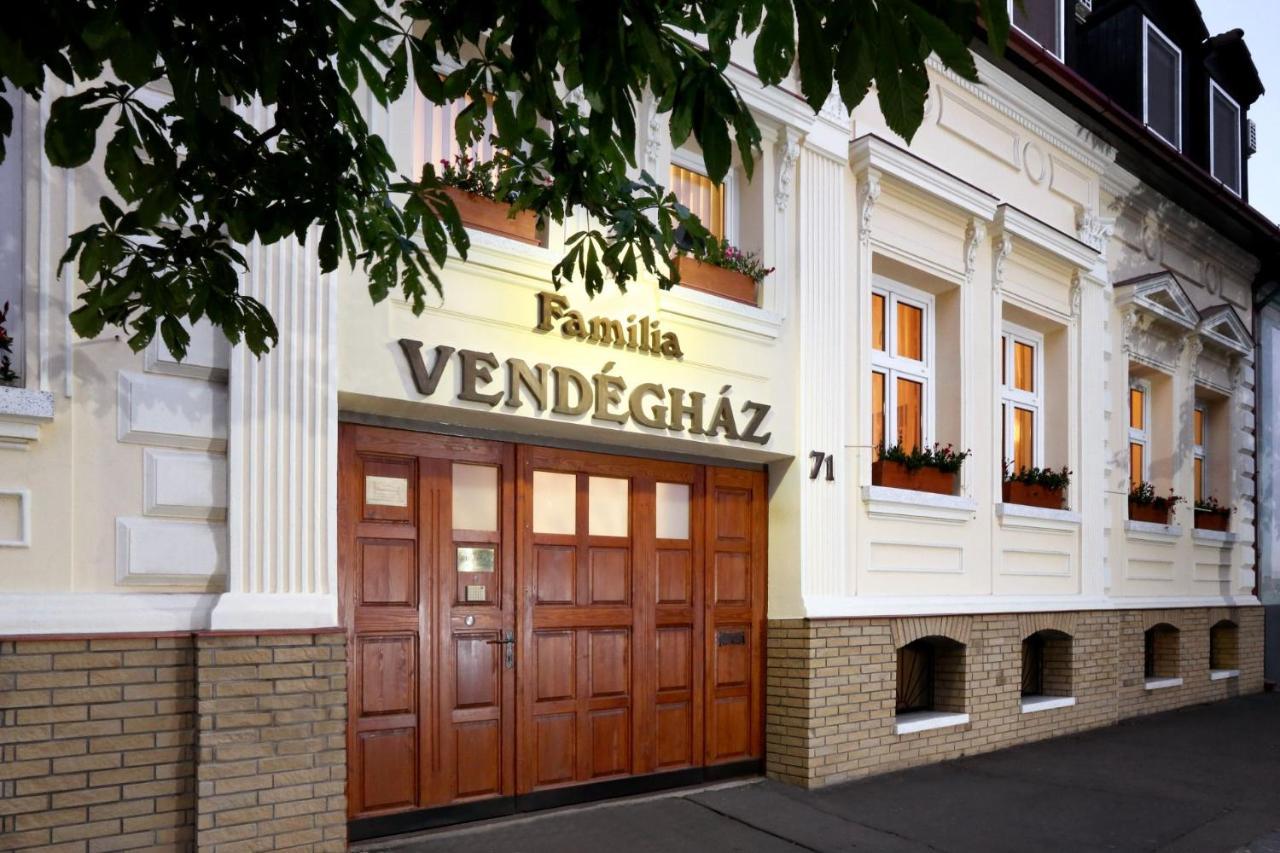 Família Hotel 3*
